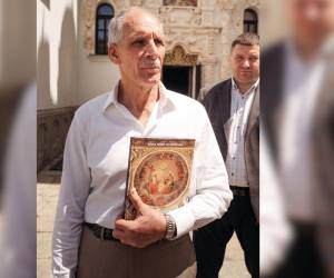 Asfura continúa su gira en Ucrania con visitas a sitios culturales de alto valor histórico y a áreas impactadas por el conflicto armado con Rusia.