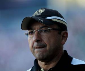 El vicepresidente del Olimpia mostró su respeto por la campaña del Marathón de la mano de Salomón Nazar.