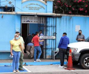 Al Instituto del Diabético llegan más de 50 pacientes diariamente en busca de sus medicamentos para la diabetes.