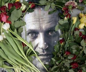 En secreto y sin ceremonia, piden que entierren su cuerpo