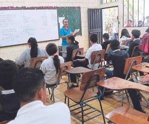 En 2023, un total de 85,061 estudiantes a nivel nacional reprobaron su grado educativo.