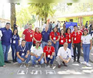 <i>Los socios de USAID Honduras, a través de Agronegocios Sostenibles, celebran su destacada participación en el evento Honduras Origin Coffee Fest 2024.</i>