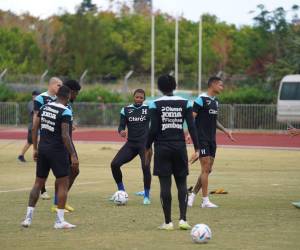La Selección de Honduras reconoció este sábado la cancha en que se medirá a Bermudas.