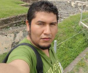 Frente a sus familiares, vecinos y compañeros de trabajo parecía ser un hombre culto, amante de las letras, del teatro, de la ciencia y de los idiomas, lo que lo volvía una persona muy interesante para sus víctimas, mujeres a las que abordaba como amigo y posteriormente asesinaba. A continuación los nuevos detalles sobre el feminicida de Iztacalco.