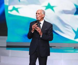 El conservador Nasry 'Tito' Asfura asumirá este martes como presidente de Honduras tras un proceso electoral marcado por la tensión política, el apoyo a su candidatura del mandatario estadounidense, Donald Trump, y un retraso de un mes en la proclamación de los resultados oficiales, rechazados por el Gobierno saliente de Xiomara Castro.