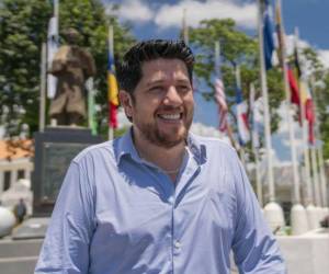 Steve Fajardo, yerno del alcalde permanecía prófugo y hoy se presentó voluntariamente a los tribunales junto a su tío y otro imputado.