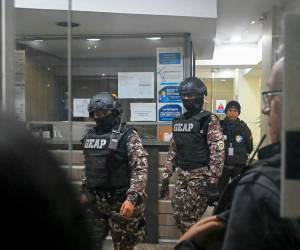 En la noche del pasado 5 de abril, militares y policías irrumpieron en la sede diplomática para llevarse al expresidente Jorge Glas, quién estaba solicitando asilo político a México desde diciembre del año pasado.