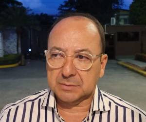 Desde la directiva de Olimpia no descartan la posibilidad de que Pedro Troglio pueda tomar las riendas de la Bicolor.