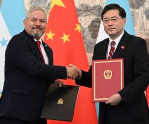 China y <b>Honduras</b> anunciaron el domingo el establecimiento de relaciones diplomáticas.