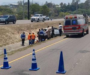 El Cuerpo de Bomberos de Honduras ya ha ejecutado el rescate de más de una decena de veraneantes a punto de ahogarse, asimismo han auxiliado a otros que han sufrido accidentes de tránsito. Estas son las tragedias que manchan la Semana Santa 2023.