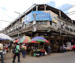 Con las cámaras se tendrá mayor seguridad y se podrá detectar incendios a tiempo. Al menos 20 dispositivos tendrá cada mercado.