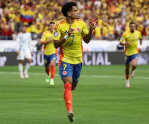 Colombia golea a Costa Rica y clasifica a cuartos de final de la Copa América