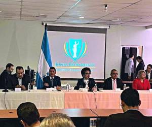 La Junta Proponente tiene el reto de elegir a los mejores candidatos a fiscal general del Estado y fiscal general adjunto, de acuerdo con las organizaciones internacionales.