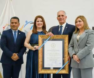 La ceremonia y juramentación como nuevo presidente ya no será en el Estadio , como si lo hicieron los 12 mandatarios que le antecedieron.