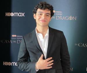 Abelardo Bobadilla es originario de San Pedro Sula, Honduras. El joven es reconocido en diferentes países, debido a que logró sobresalir en la plataforma de TikTok.