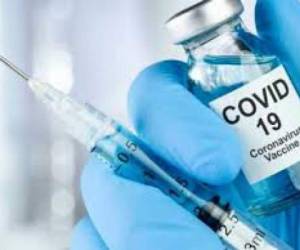 Son tres vacunas con una eficacia mayor al 90 por ciento que podrían contribuir a frenar los contagios de coronavirus y la mortalidad en personas vulnerables.