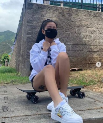 Creativa, guapa y militar: así es Bella Poarch, la sensación de TikTok