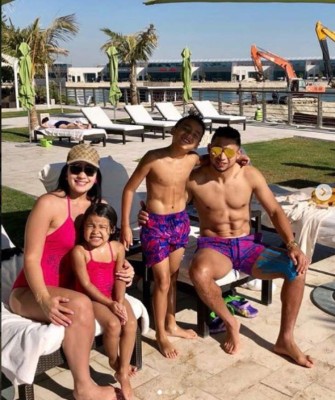 Así es la cómoda vida del hondureño Emilio Izaguirre en Escocia