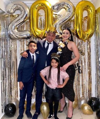 FOTOS: En familia y llenos de amor, así recibieron el Año Nuevo los futbolistas hondureños