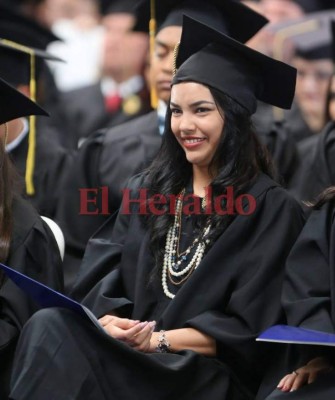 FOTOS: Estas bellas hondureñas obtuvieron su título de la UNAH