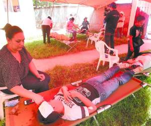 El virus de chikungunya produce, además de la fiebre, fuertes dolores en las articulaciones que imposibilitan a la persona hasta para caminar.