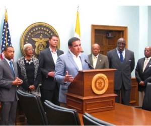 Con la nueva ley que aprobó el gobernador Andrew Ginther los migrantes en esta ciudad serán protegidos.