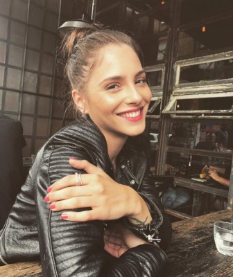 La tierna felicitación de 'Chicharito' a su novia Andrea Duro