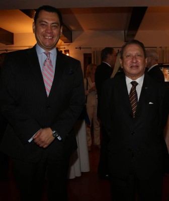 Celebran aniversario de independencia de Francia