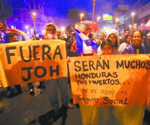 En las marchas hay fuertes cuestionamientos contra el gobierno nacionalista.