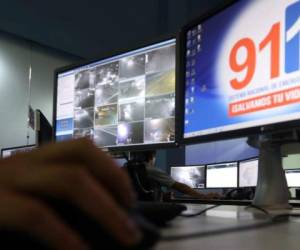 Cuando la línea 911 recibe una emergencia se coordina con el centro de videovigilancia.