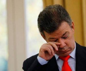 'Para nosotros seguirás siendo nuestra miss universo! Nos sentimos muy orgullosos!', escribió Santos en una mensaje para Gutiérrez.