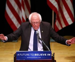 Más de 12 millones de estadounidenses votaron en las primarias por Sanders, firme crítico de Wall Street y de las desigualdades sociales.