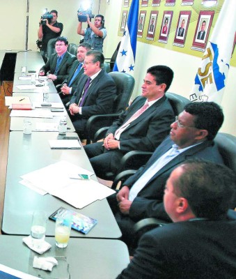 Honduras: Los 10 hechos políticos 2014