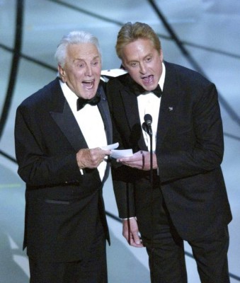 11 datos del actor Kirk Douglas, fallecido a los 103 años