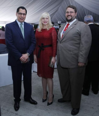 Un brindis por el aniversario de la independencia de los Estados Unidos de América