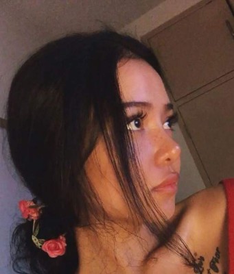 Creativa, guapa y militar: así es Bella Poarch, la sensación de TikTok