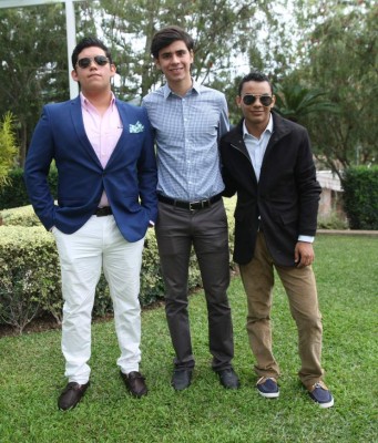 Fotos: Ameno encuentro de seniors de la Macris School