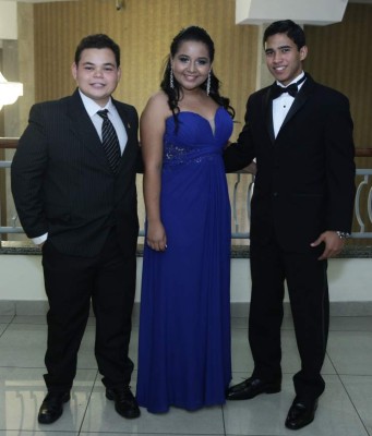 Fiesta juvenil para celebrar con amigos