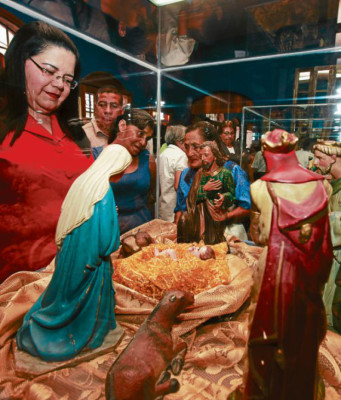 Catolicismo inicia festividad navideña