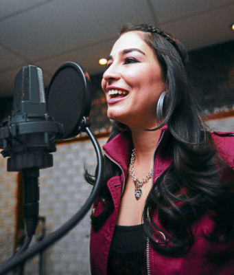 Pisttola y Génesis, nuevos rostros de la música