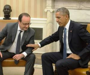 Los presidentes de Francia y Estados Unidos reunidos en la Casa Blanca. (Foto: AFP)