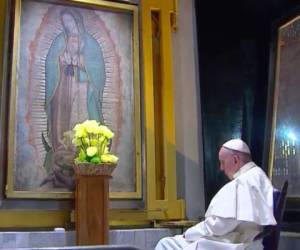 Francisco se encuentra con la venerada Guadalupe en México