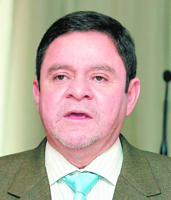 Maccih recibirá informe sobre la depuración policial