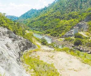 En la imagen, la zona donde se iniciaron las primeras obras del proyecto y que permanecen estancadas desde hace dos años.