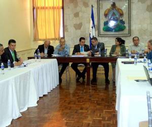 La Comisión Multipartidaria se reunió en los últimos días con fiscales del Ministerio Público.