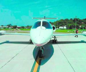 Primero se pensó en iniciar un proceso de declaratoria de abandono del jet, pero el caso pasó a ser por narcotráfico.