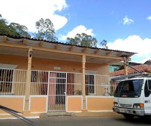 Fachada de la alcaldía municipal de Santa Ana. (Tomada de Facebook)