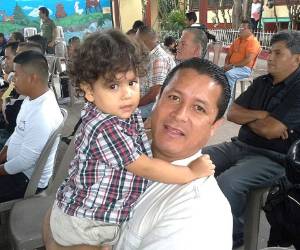 Orgullosos padres disfrutaron de las presentaciones preparadas por sus hijos. (Fotos: Marvin Salgado/Emilio Flores)