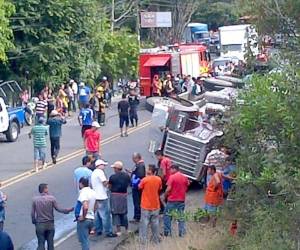 Tránsito establece que la causa de los accidentes se produce por la falta de atención al conducir, fallas mecánicas, exceso de velocidad y por conducir bajo los efectos del alcohol.