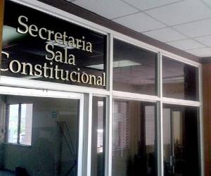 Sala resuelve a favor de Rafael Callejas.